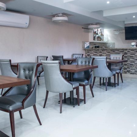 Malecon Premium Rooms & Hotel Santo Domingo Bagian luar foto